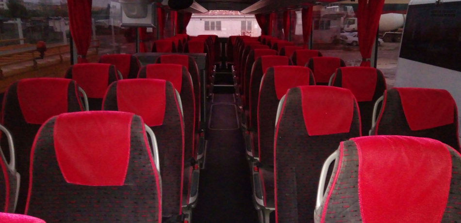 inchirieri autocare mercedes